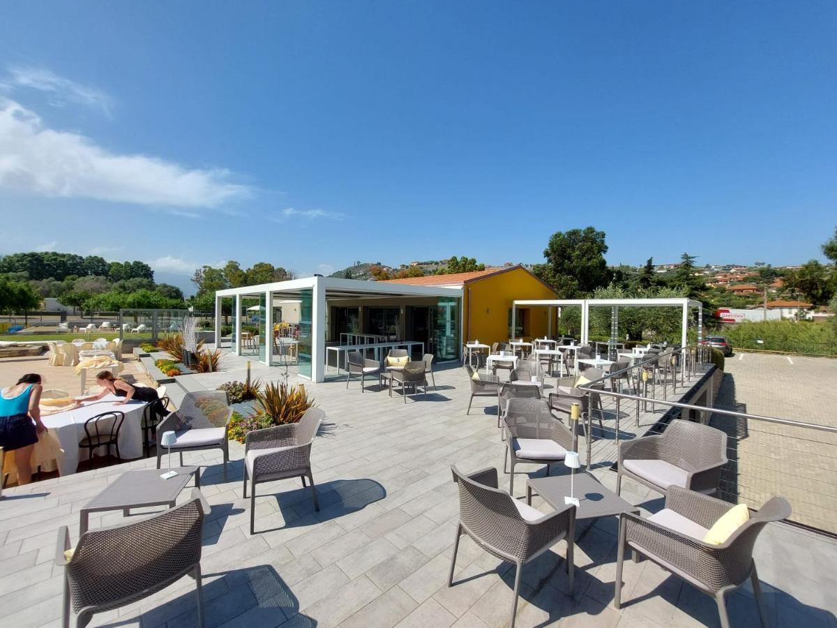 Rebi Village Imperia Exterior photo