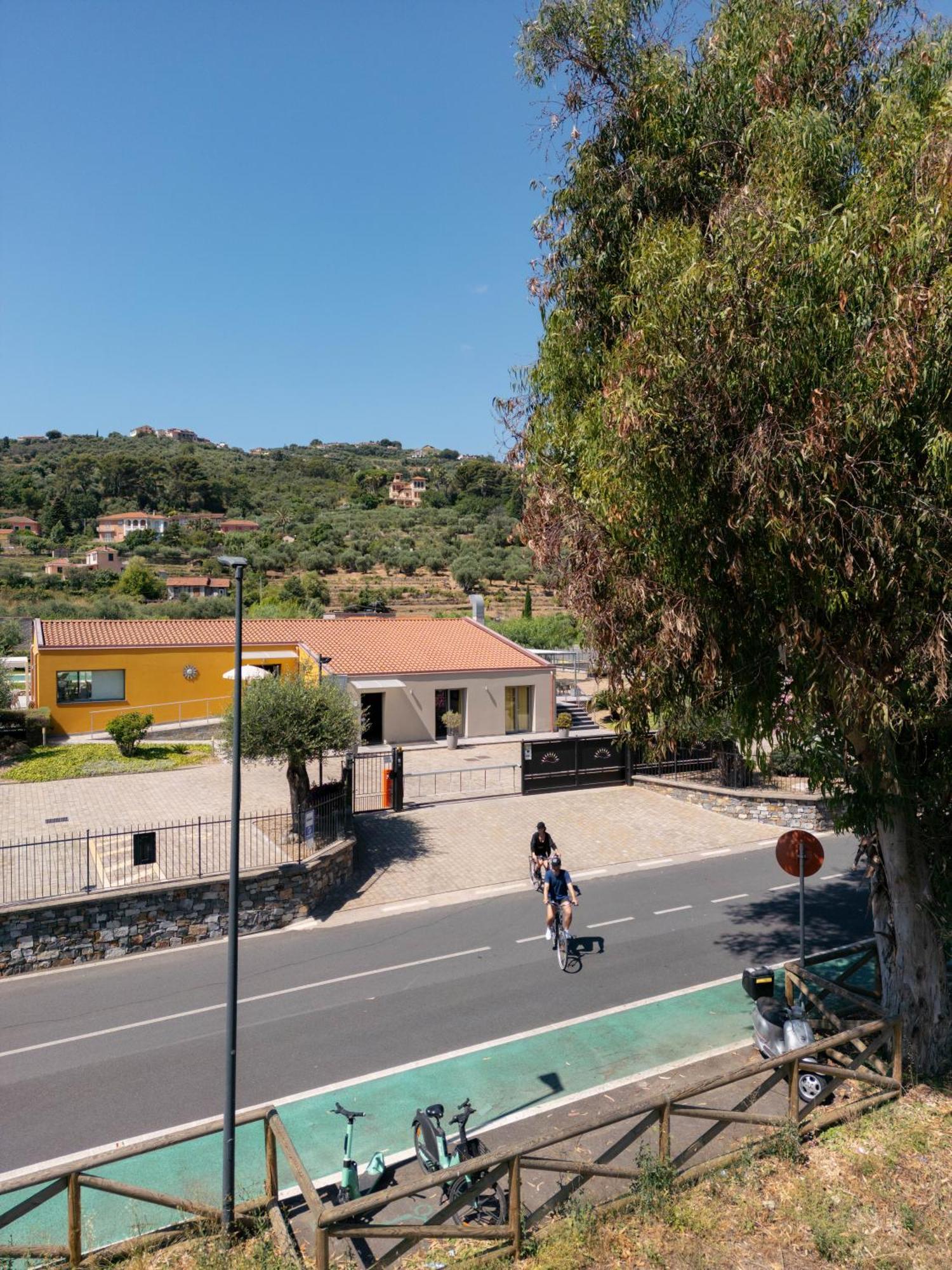 Rebi Village Imperia Exterior photo